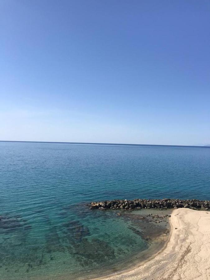 Terrazza Sul Mare Apartment Пицо Екстериор снимка