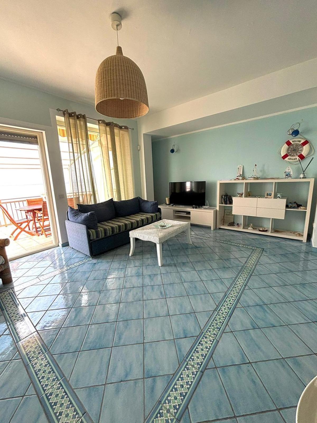 Terrazza Sul Mare Apartment Пицо Екстериор снимка